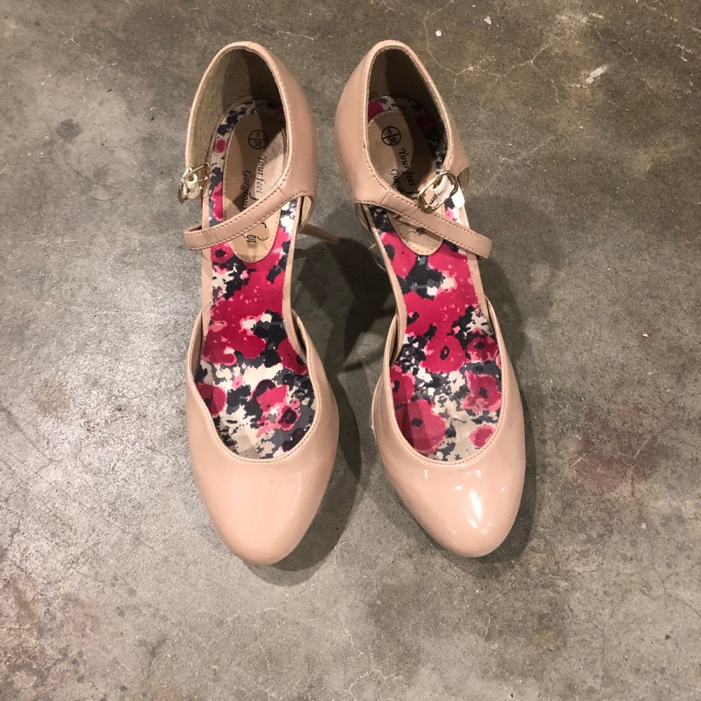 Stylish and Comfortable 3 inch heels